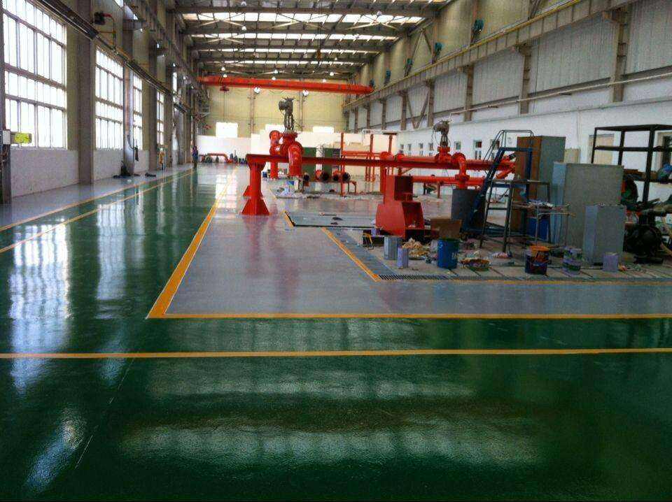 江苏彩色防滑路面是兼具